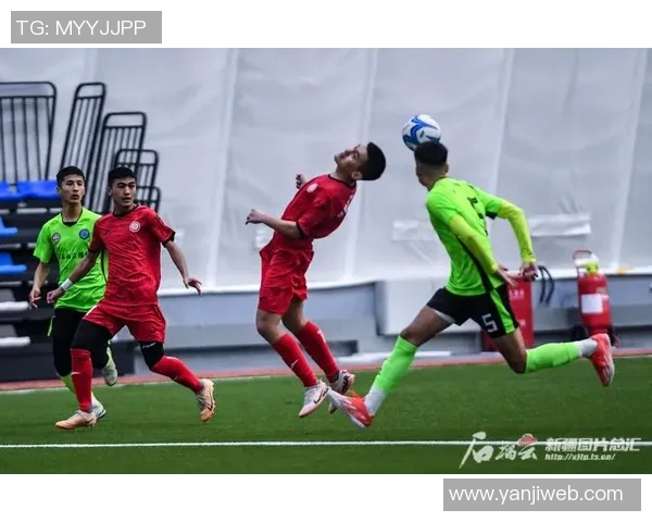 那些谦逊无华的足球明星们在绿茵场上展现真实自我